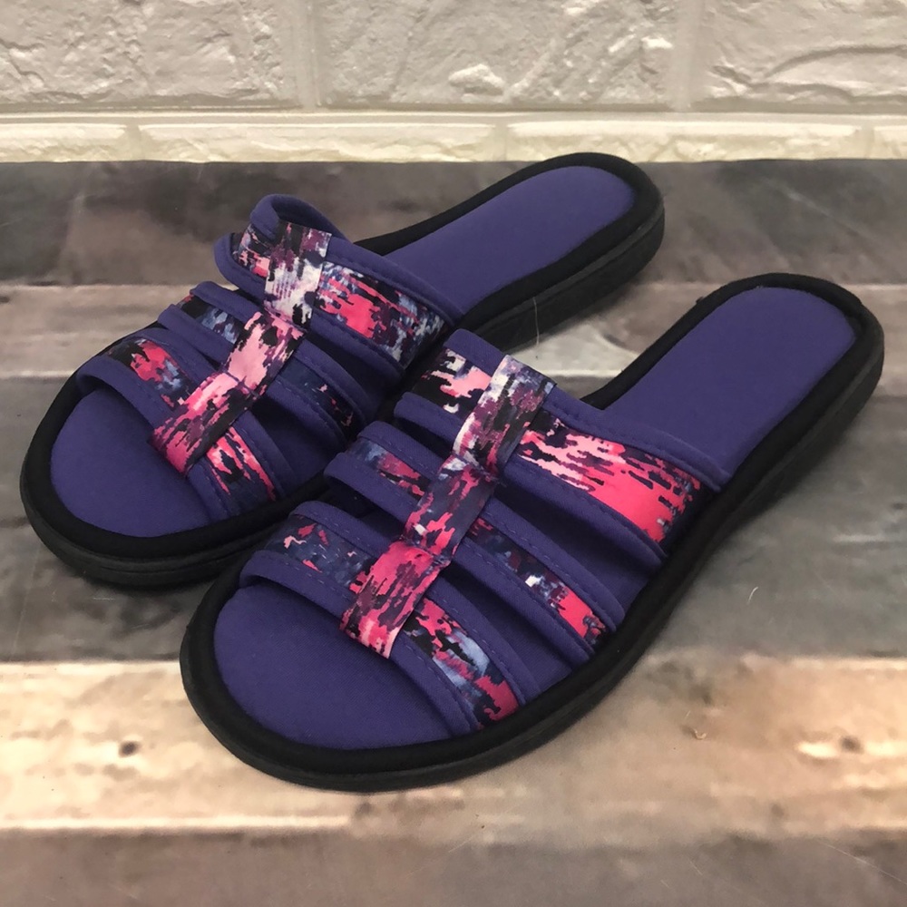 Purple soft super soft women’s sandals size L 9-10 - Picture 1 of 6